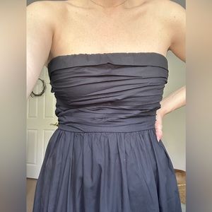 Strapless black Abercrombie dress